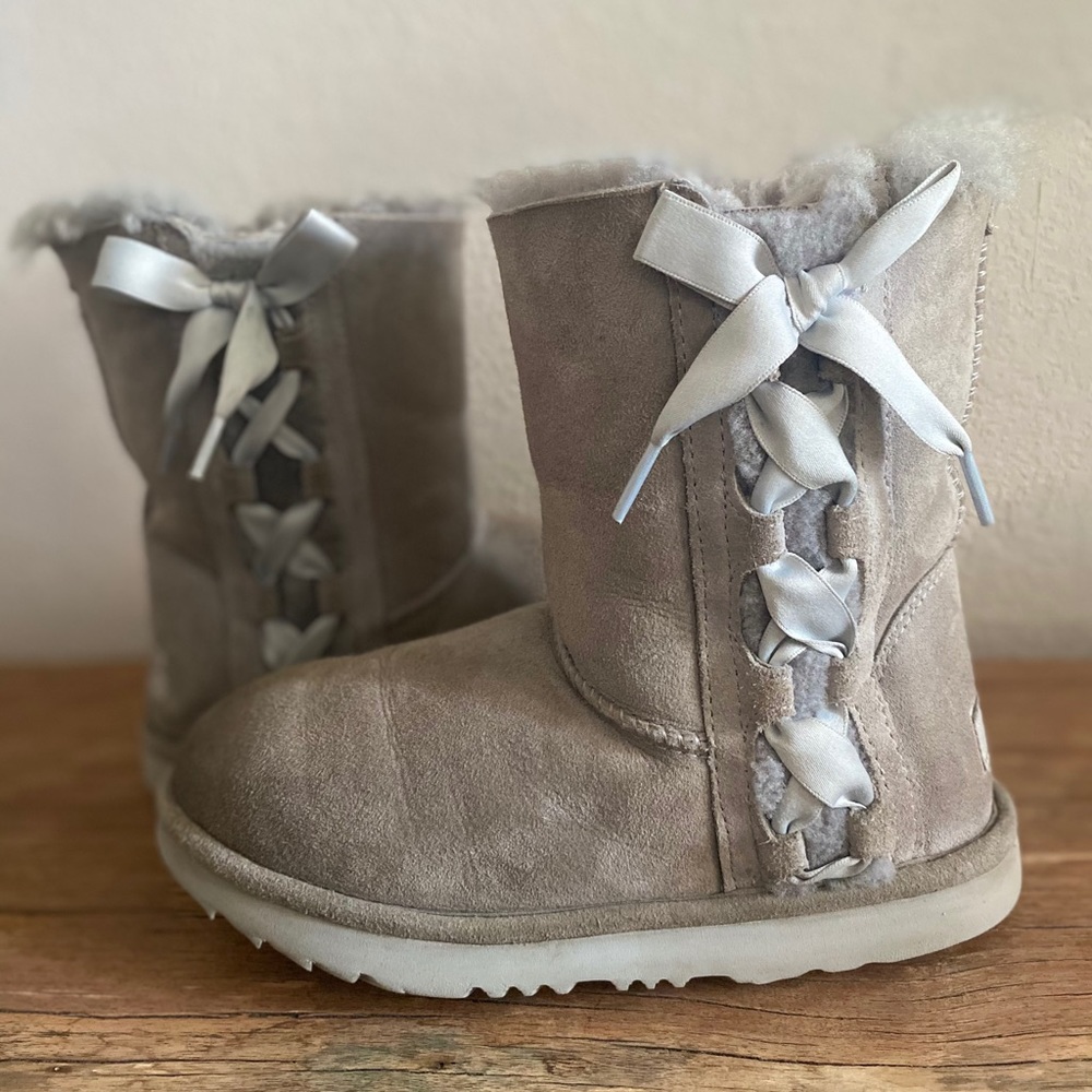 UGG boots - Picture 2 of 10